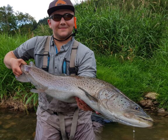 Simms fishing Hucho-hucho - guiding for Taimen Europe