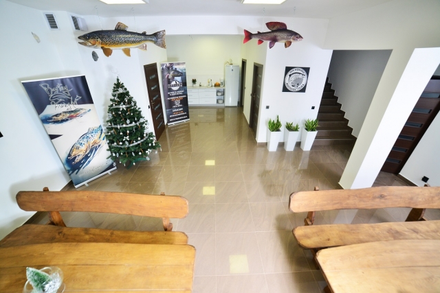 Rest room, TV room & kitchen in the lodge Dunajec River